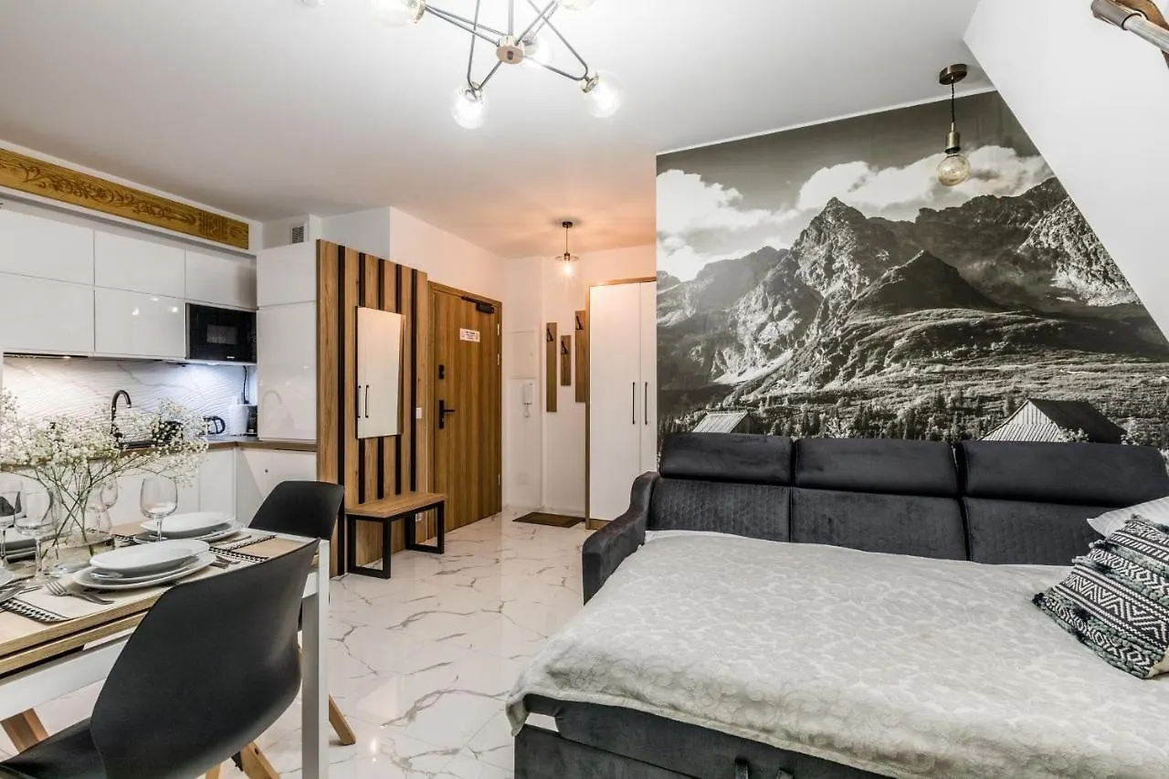 Apartament Modrzejewska زاكوباني