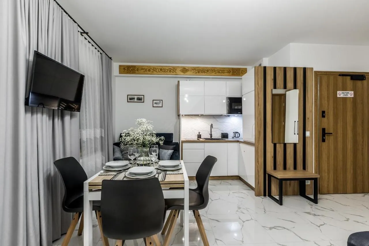 Apartament Modrzejewska زاكوباني شقة