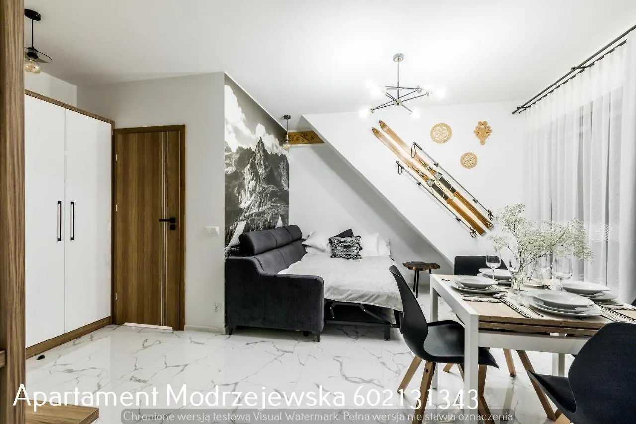 Apartament Modrzejewska زاكوباني